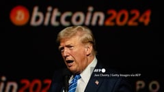 Trump courts crypto vote with 'pro-bitcoin president' vow