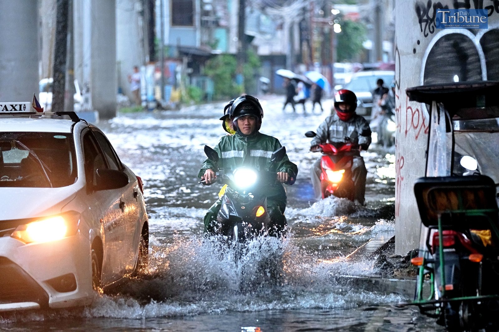 TRIBUNE-manila-submerged