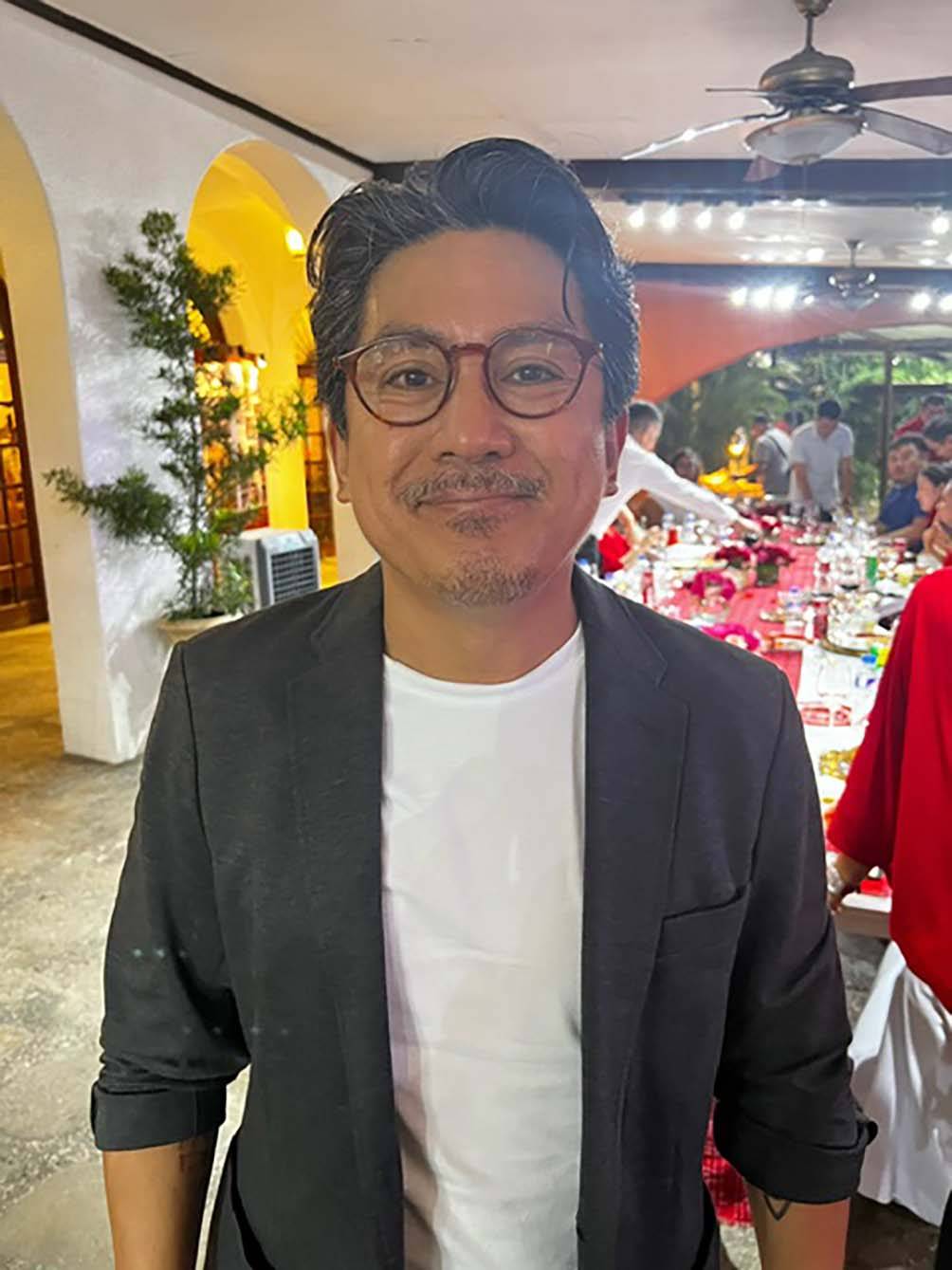 ROBERT Seña.