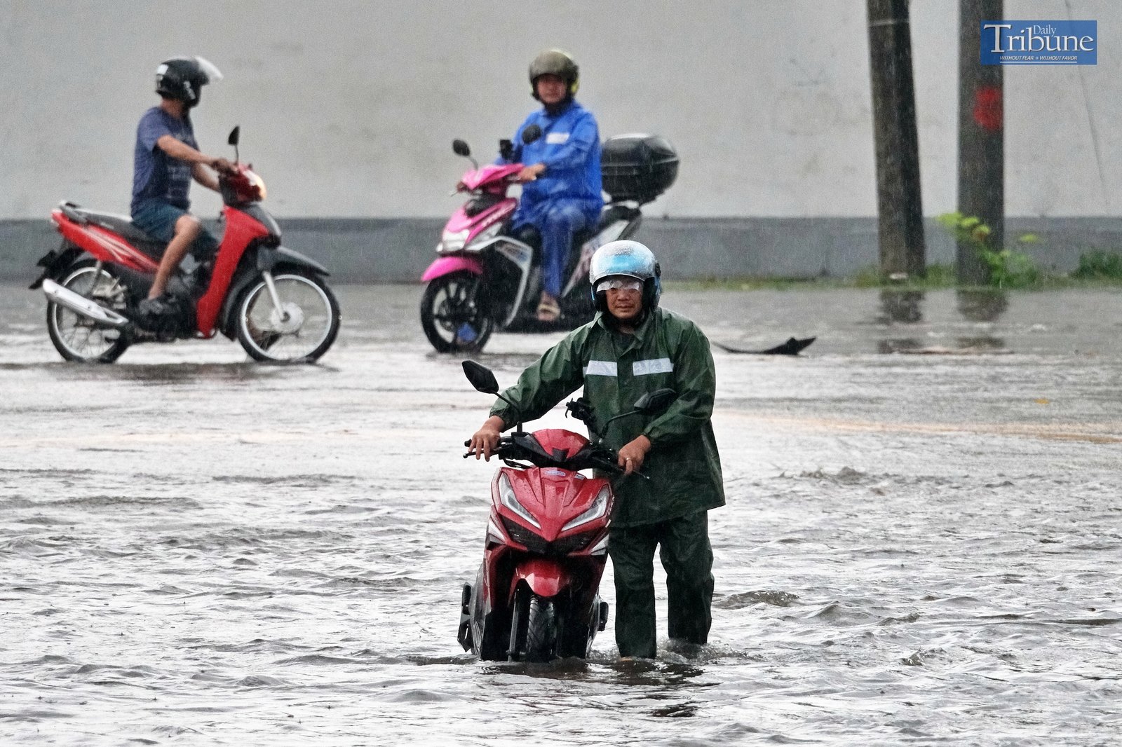 TRIBUNE-manila-submerged
