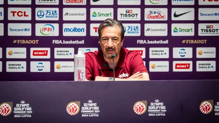 LATVIA coach Luca Banchi admits that his team crumbles after a terrible start in the host squads’ 80-89 loss to Gilas Pilipinas in the FIBA Olympic Qualifying Tournament early Thursday in Riga.