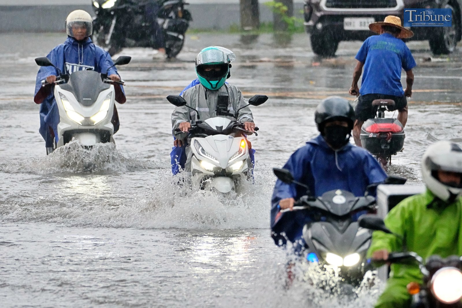 TRIBUNE-manila-submerged