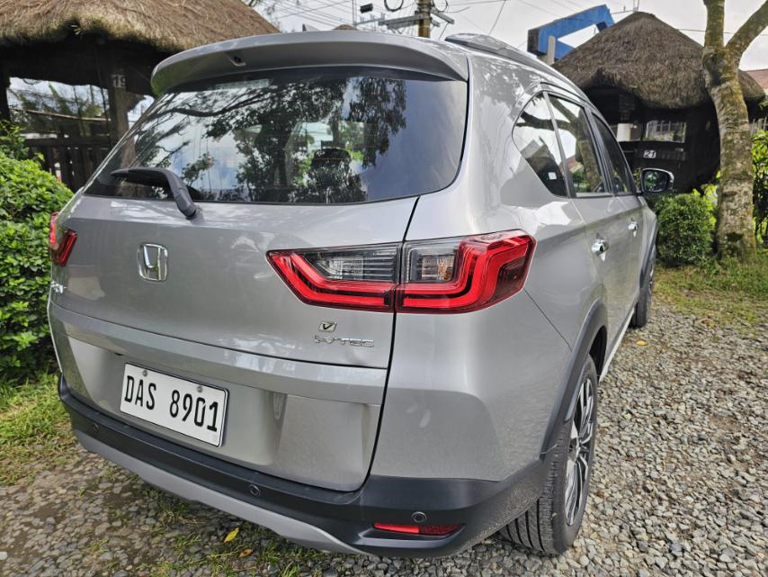 IT SEATS seven comfortably.