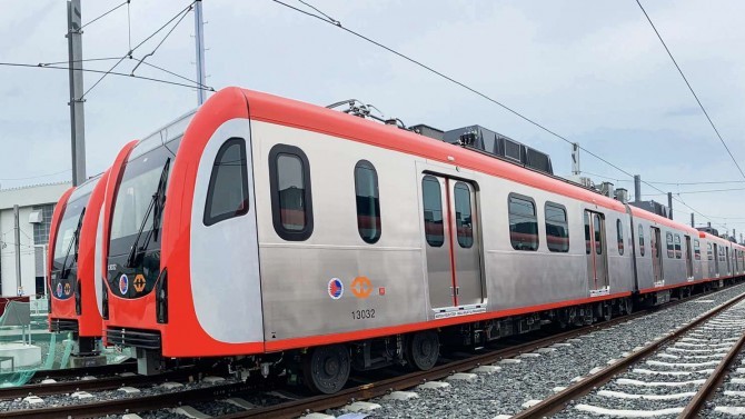 LRMC fixes leaking LRT-1 train, eyes fleet-wide valve replacement