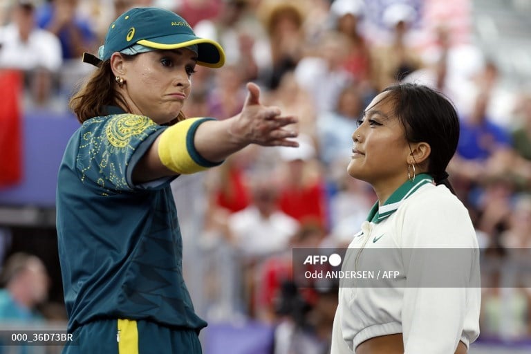 Aussie Olympic breakdancer 'Raygun' fires back at online critics