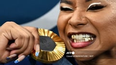 US gymnast Chiles loses floor bronze