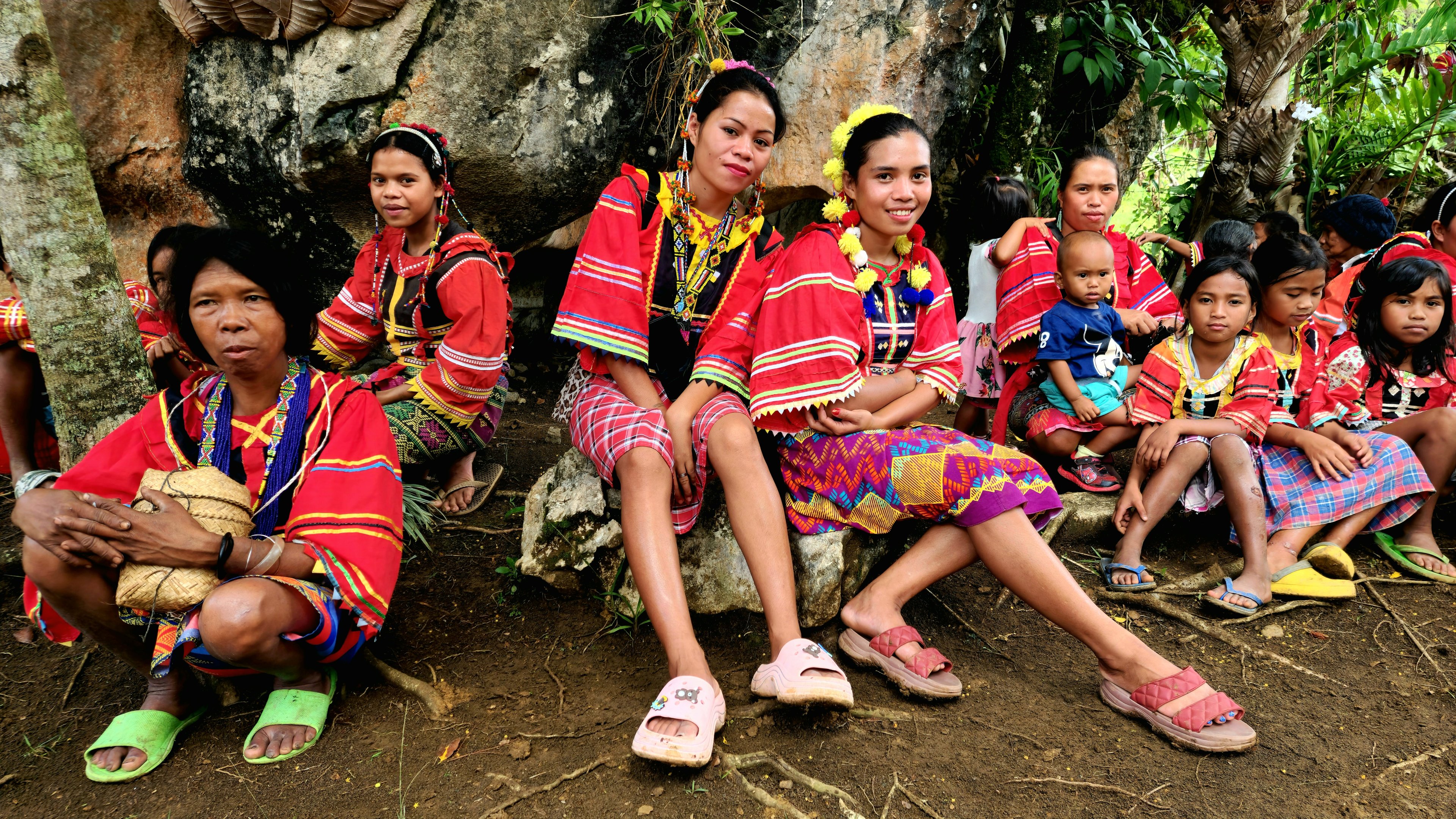 The Matigsalug Manobo ethnic group is the subject of a paper by Rudy Buhay Rodil and Datu Cosme Lambayon.