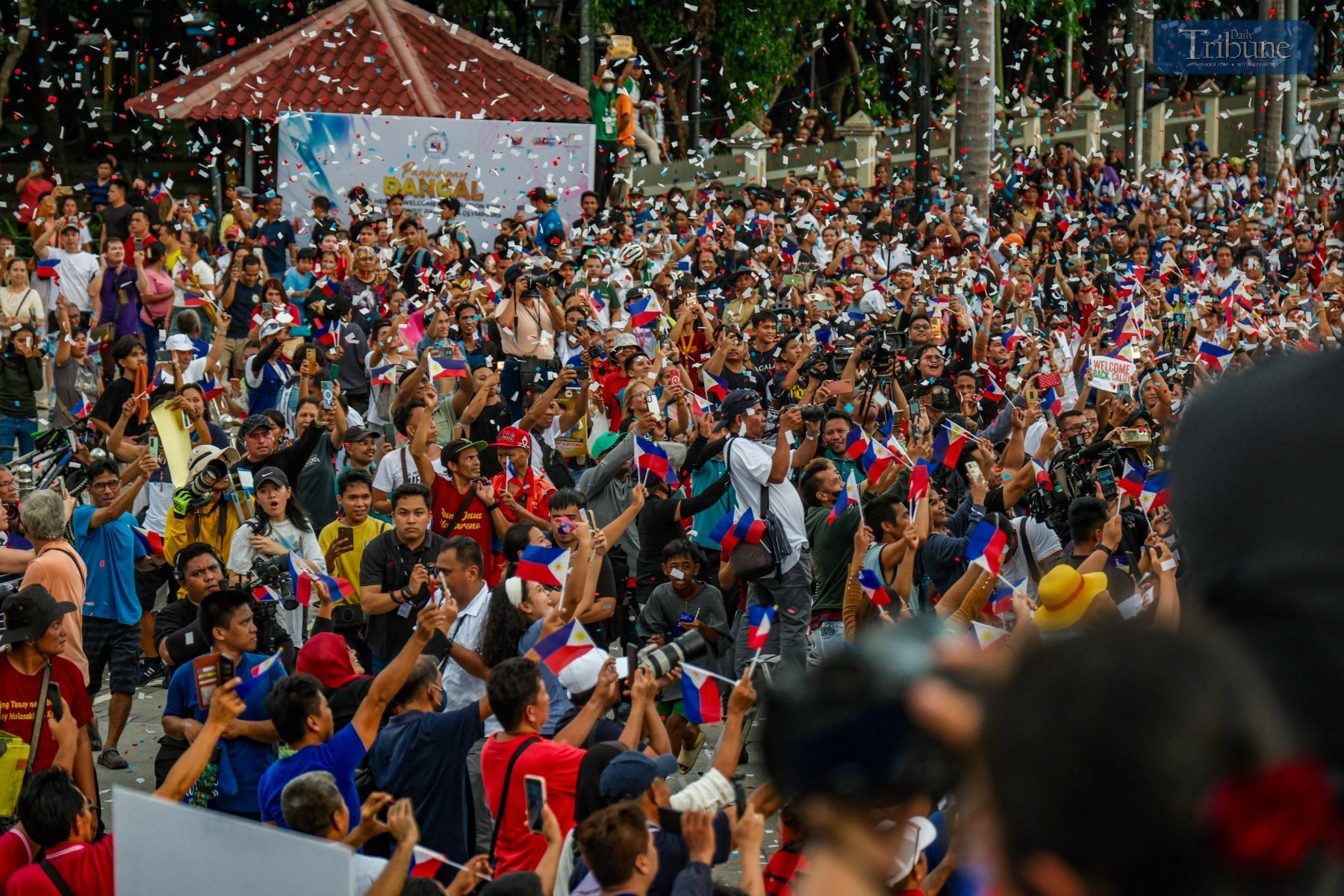 SWS: Filipino optimism for new year dips to lowest since 2009