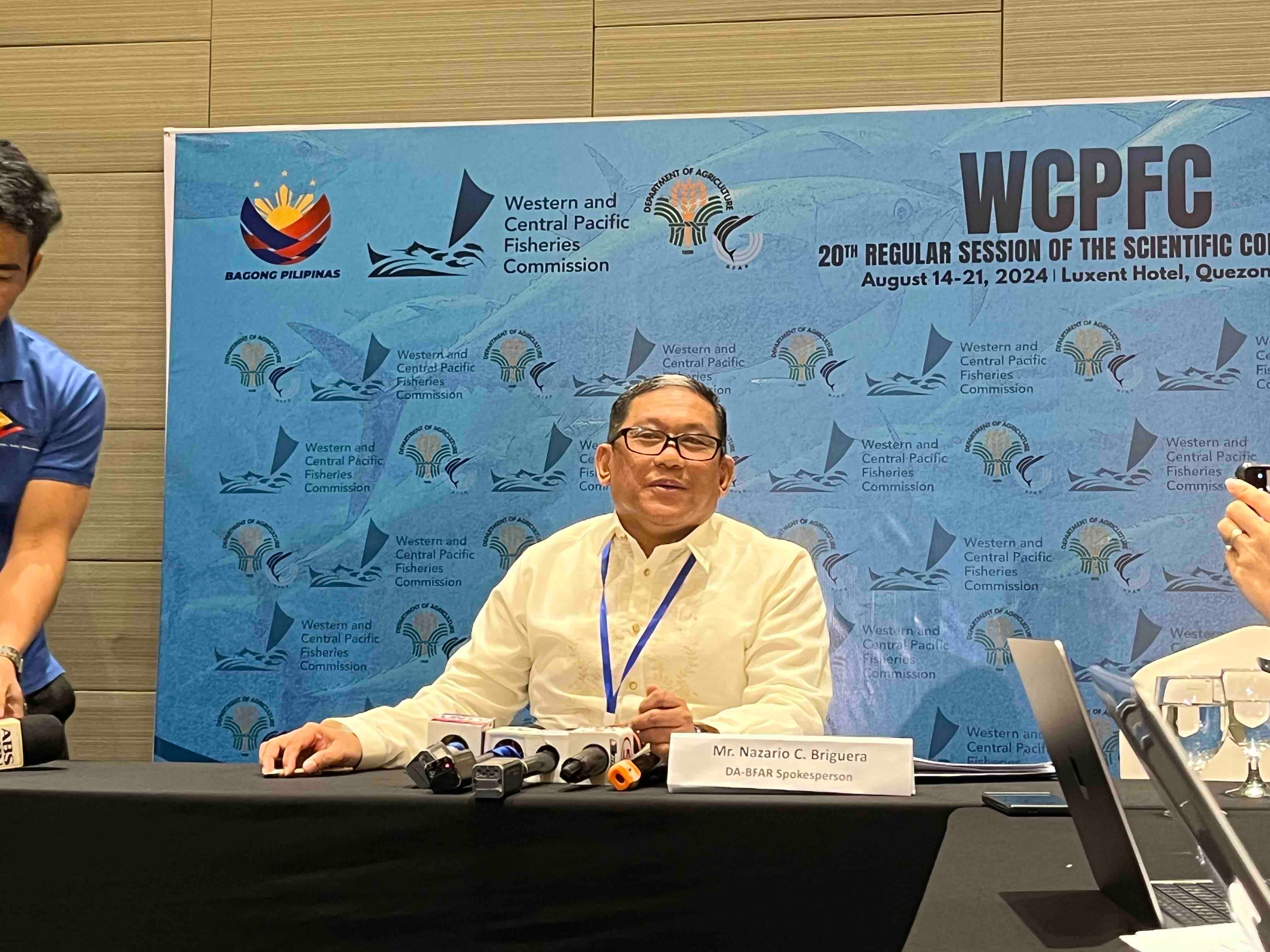 Cavite fishing ban remains

