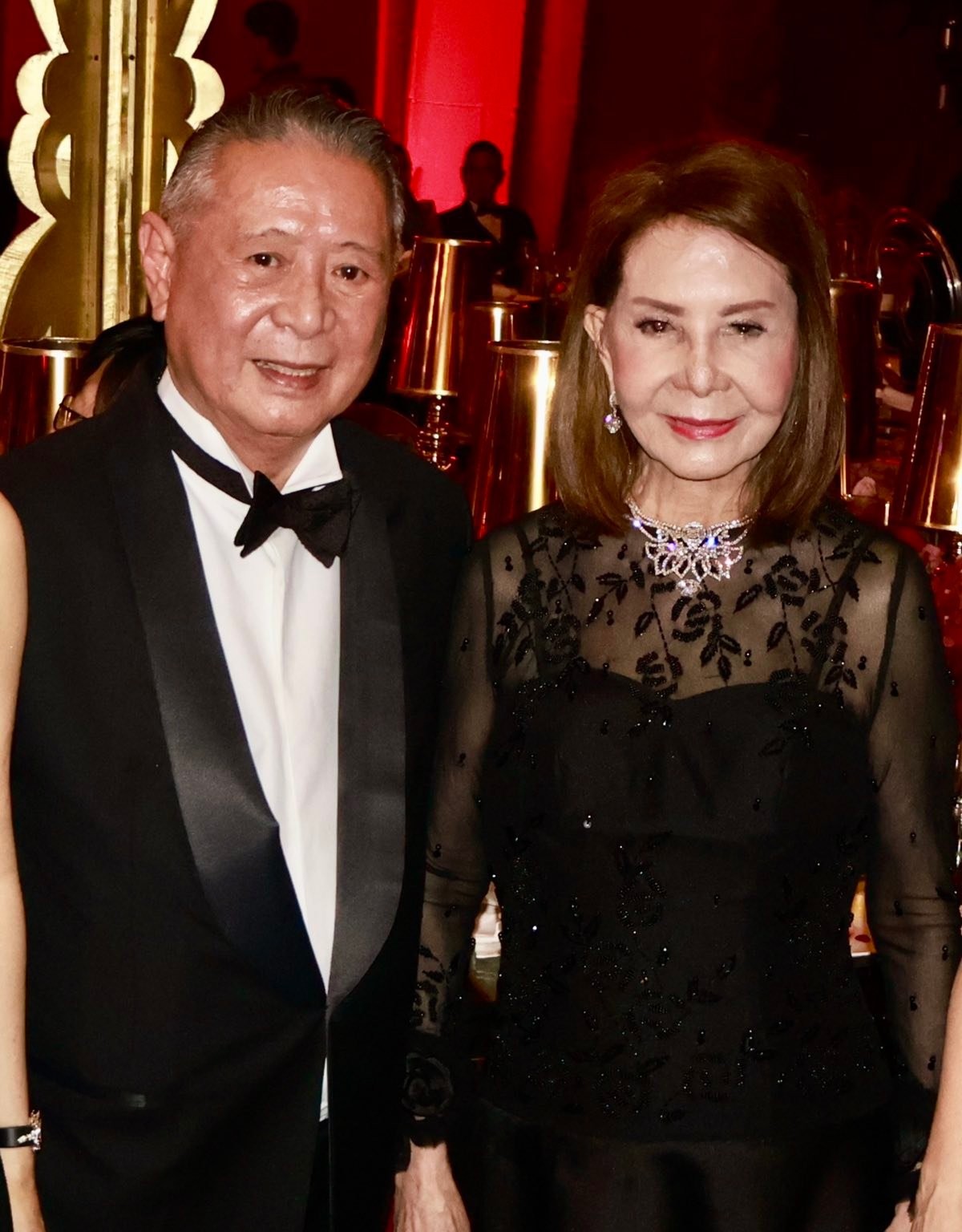 Mario Katigbak and Angola Consul Helen Ong.