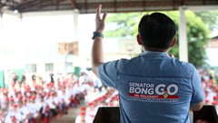 Go delivers aid to 1,500 Estancia, Iloilo residents