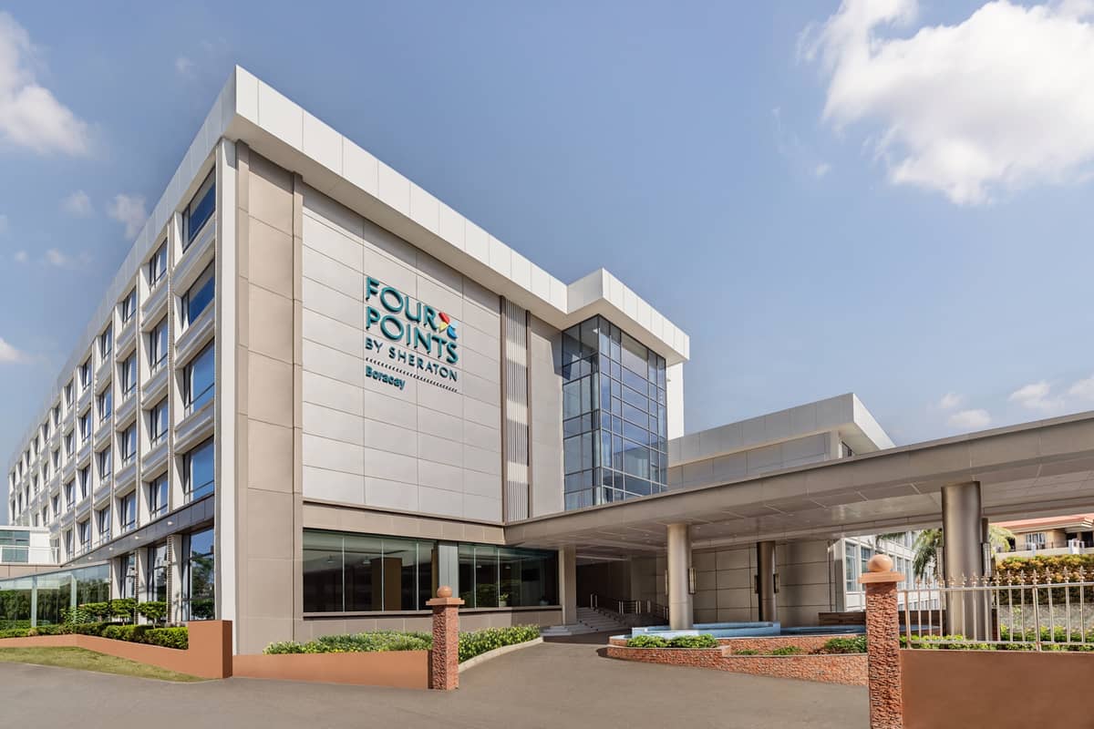FOUR Points by Sheraton.