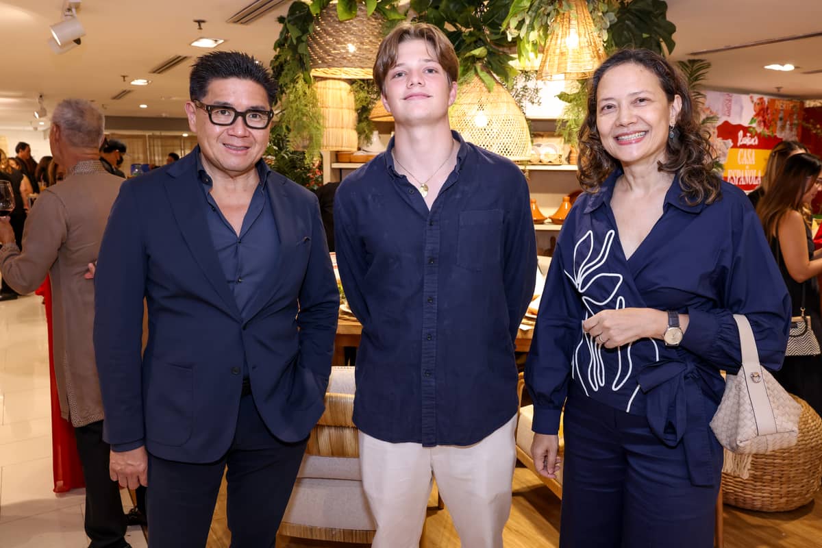 Anton Huang, president and chief executive officer of Rustan Commercial Corporation, SSI Group of Companies and Rustan Marketing Corp.; Benjamin Aboitiz; and Barbara Aboitiz.