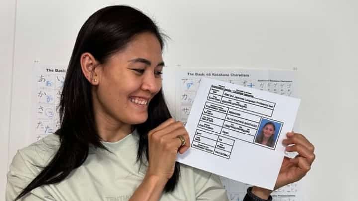 Jaja Santiago could still showcase her wares in the Philippines despite acquiring Japanese citizenship.