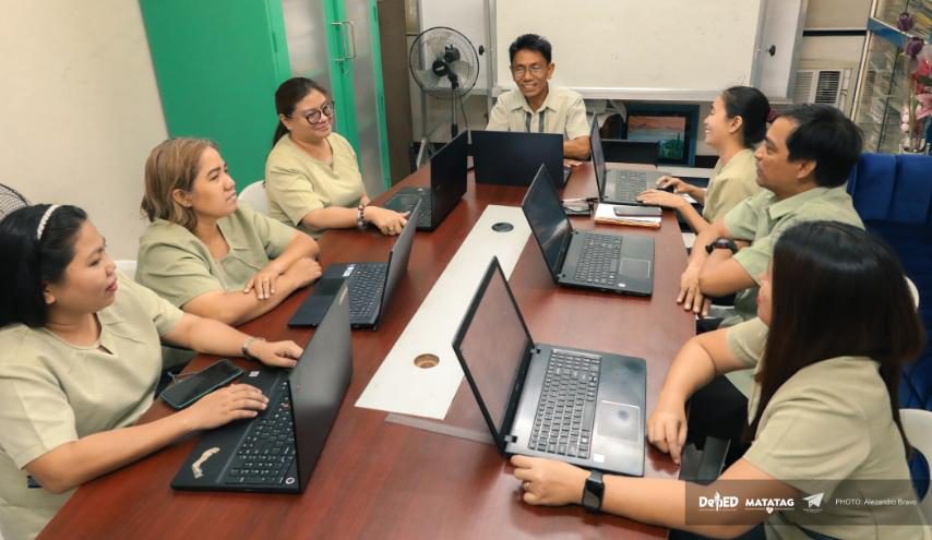 DepEd: Teachers getting HMO-type health benefits

