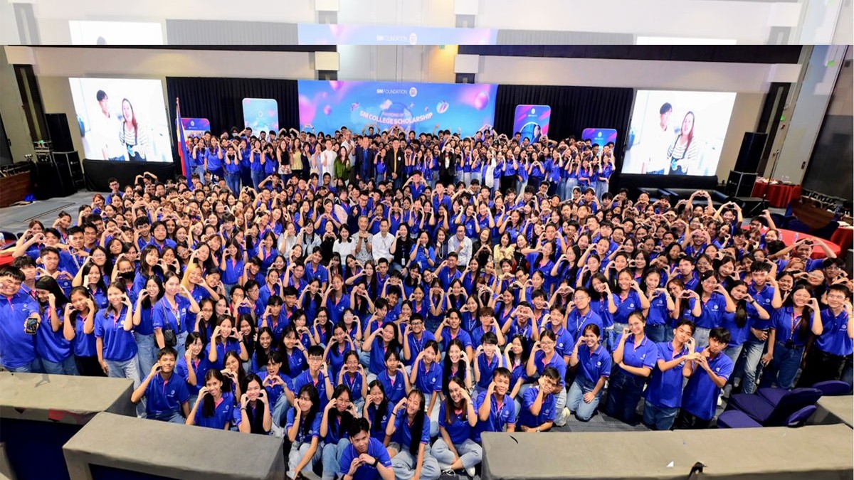 SM Foundation welcomes over 1K new college scholars
