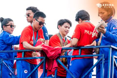 ArenaPlus welcomes Carlos Yulo to Manila Homecoming Parade