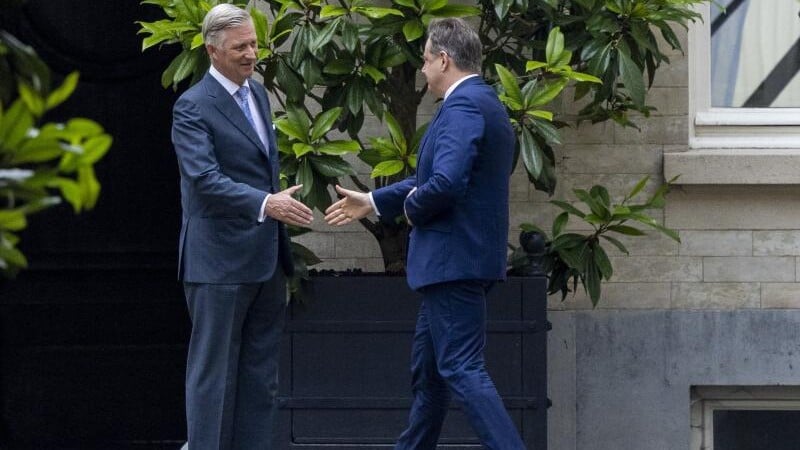 Belgian coalition talks collapse over budget dispute