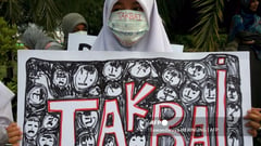 7 officials to face trial in Thailand over 'Tak Bai massacre'