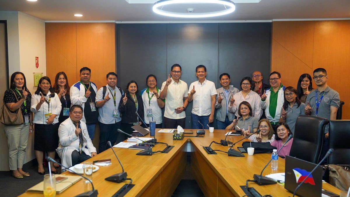 Bataan No. 1 in public health service