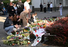 Scholz visits deadly German knife rampage site