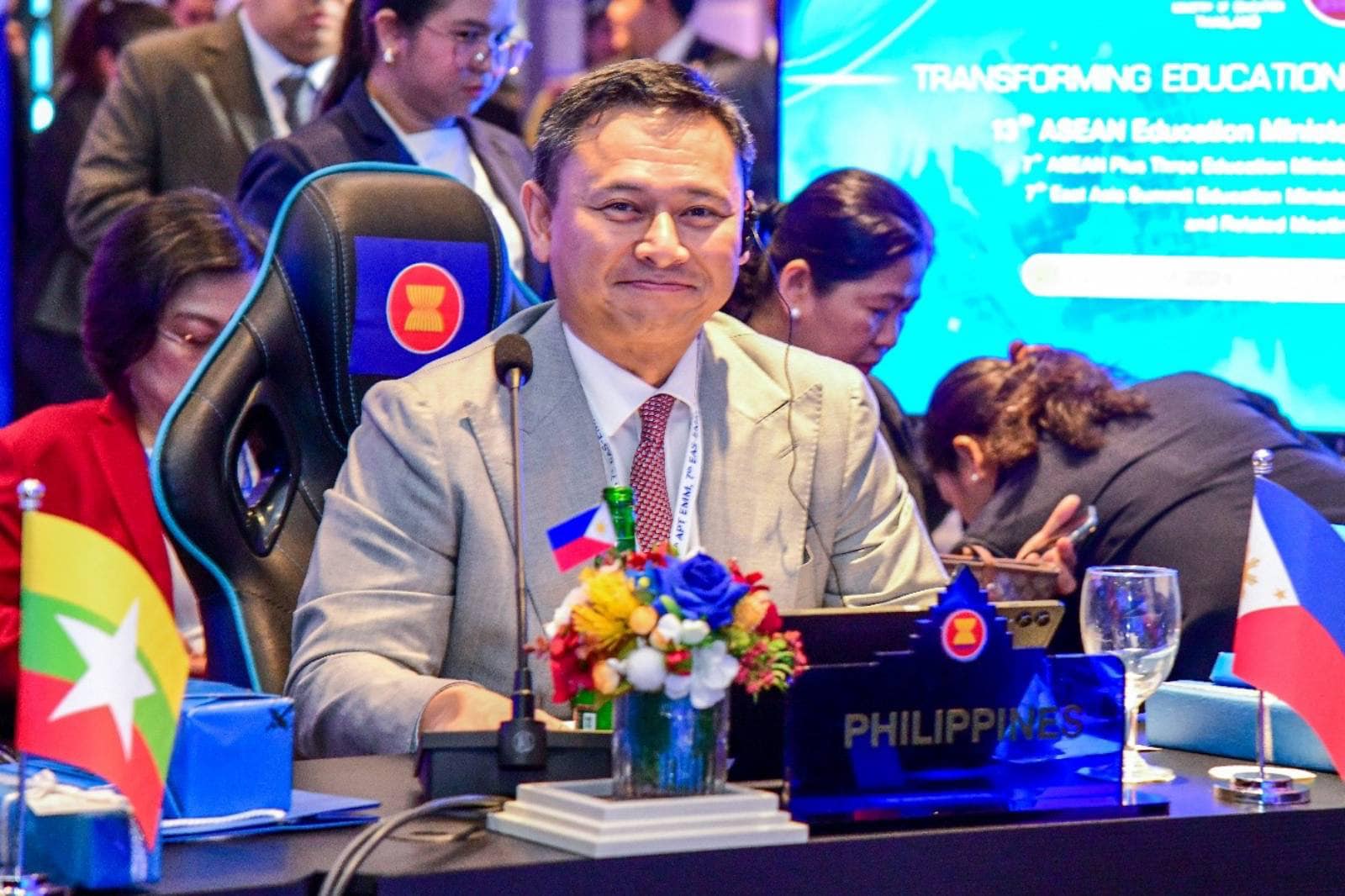 Angara calls for digital education reform at ASEAN meeting