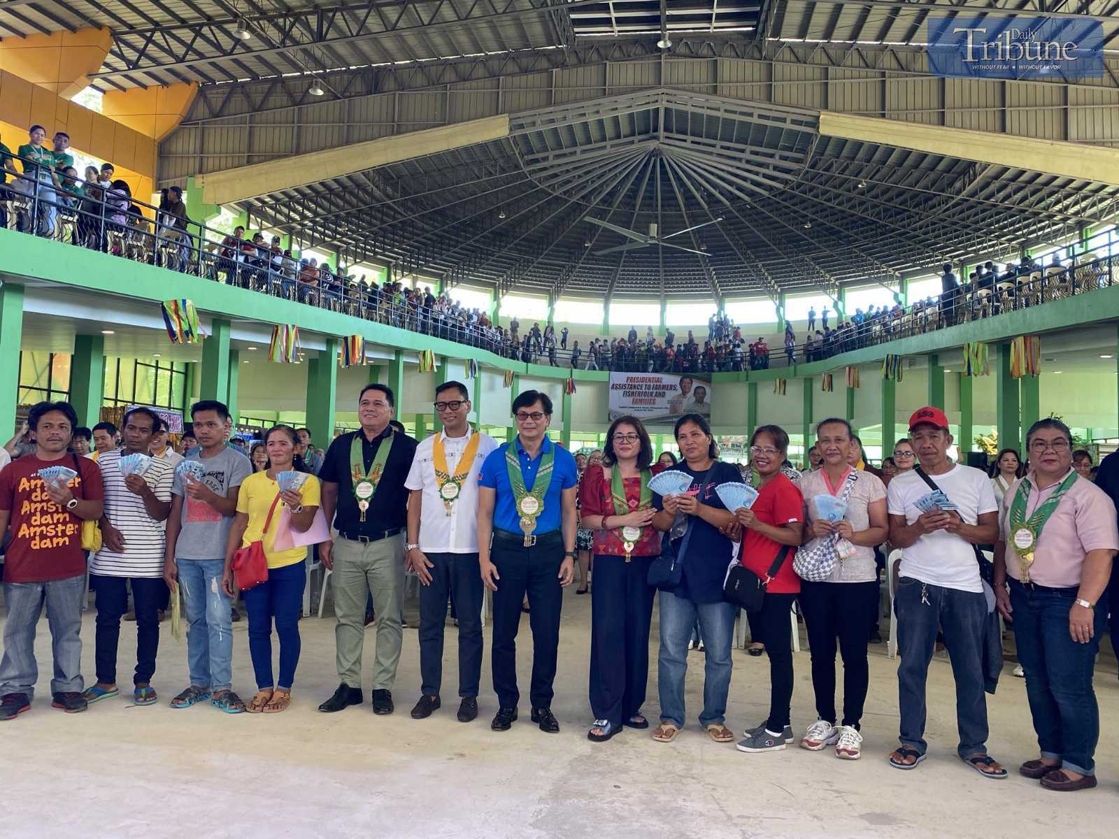 TRIBUNE-presidentialassistance-cotabato-farmers-fisherfolk