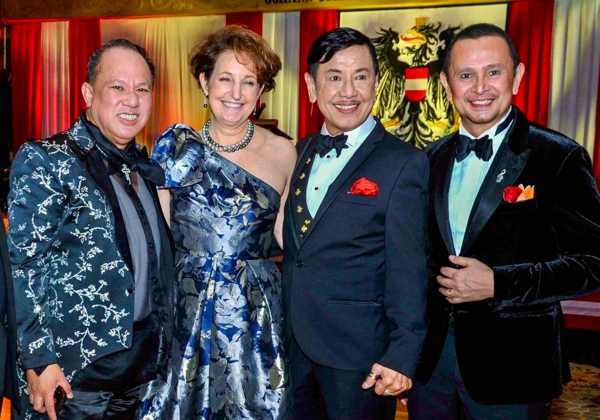 Bong Prada Lim, US Ambassador MaryKay Carlson, Sonny Tanchanco and John Gaddi.