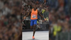 Tebogo storms into 100m title