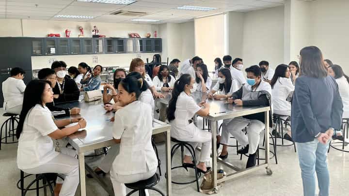 NU Psychology class Over four decades, the SM Foundation has supported more than 5,500 scholars.