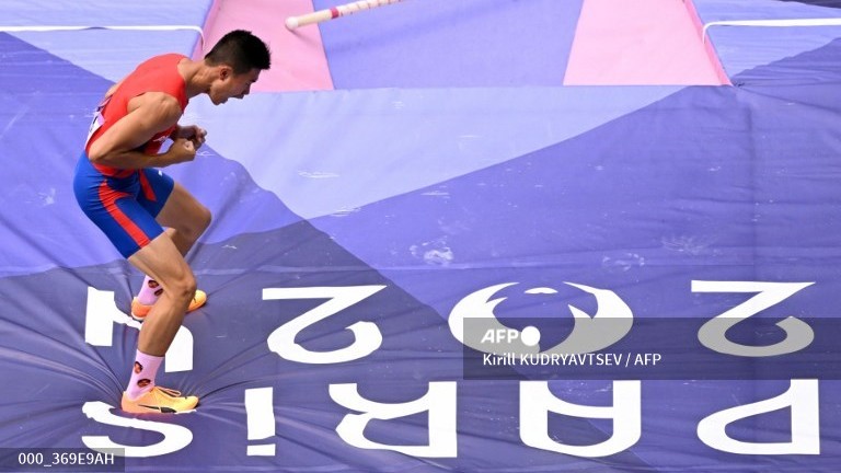 Ernest John Obiena’s Gold Medal Quest: Why He’s a Top Contender