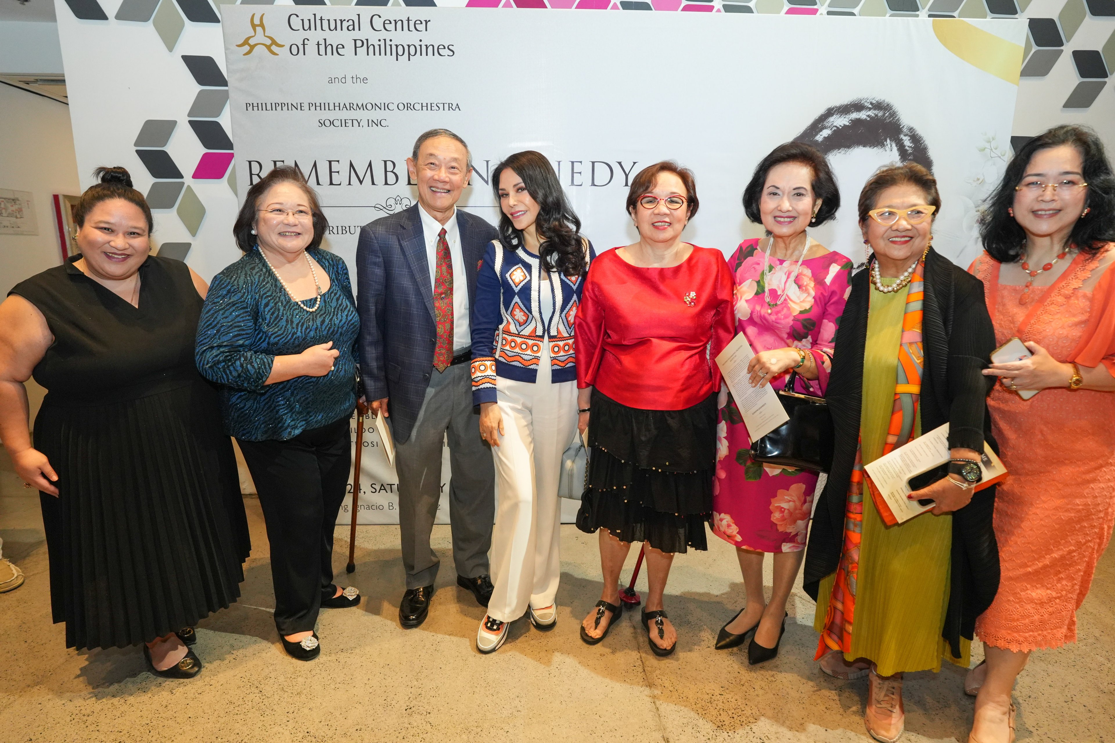 Karla Reyes, Millie Reyes, Jose Mari Chan, Ching Cruz, Gracie Go, Maryanne Chan, Susan Joven and Olivia Limpe-Aw.