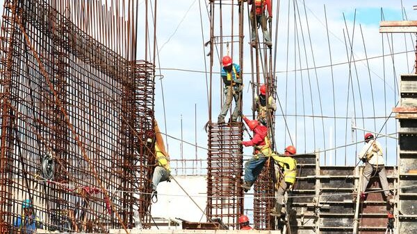 RTC pansamantalang sinuspinde ang P85 minimum wage hike sa Metro Manila

