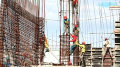 RTC pansamantalang sinuspinde ang P85 minimum wage hike sa Metro Manila