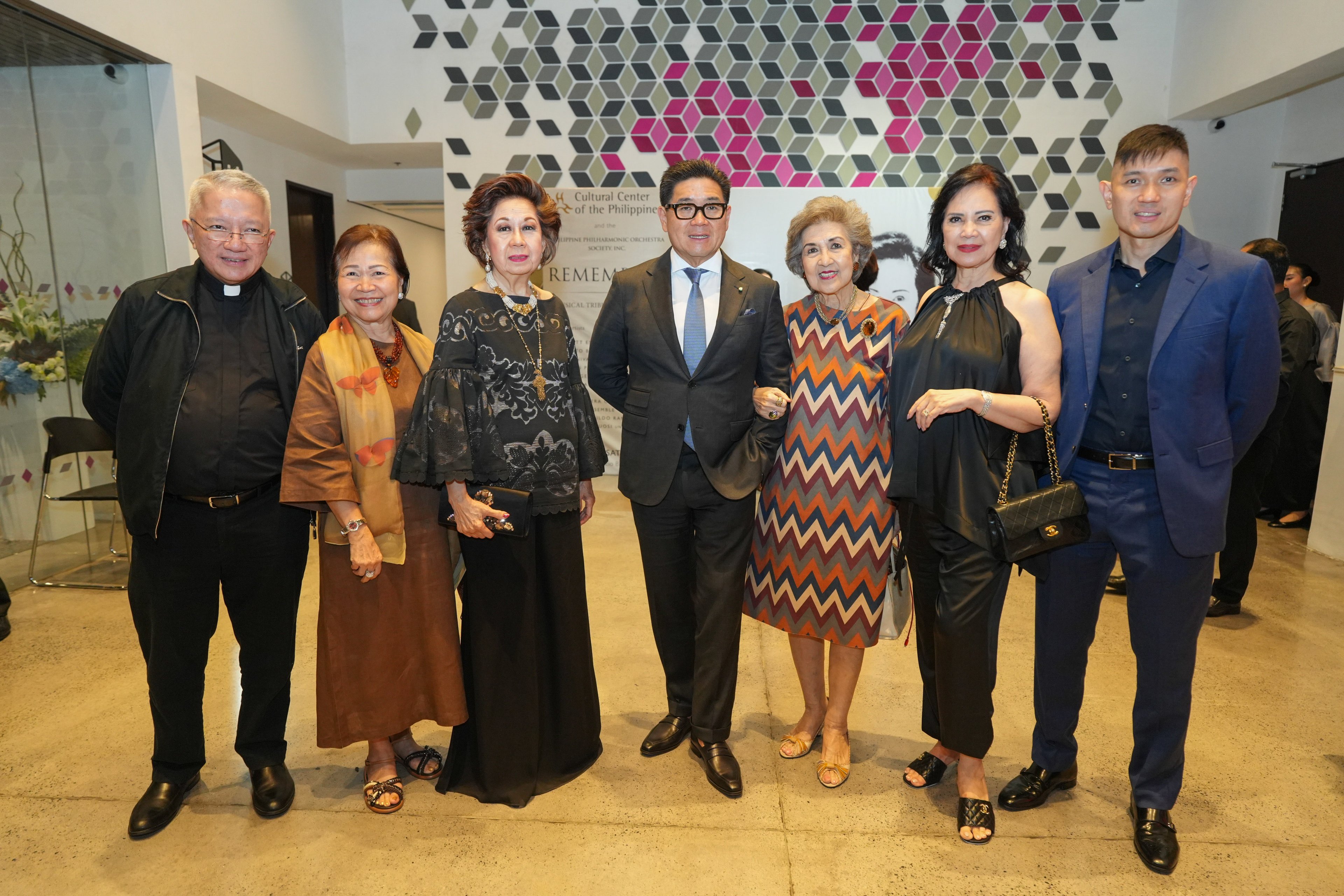 Fr. Tito Caluag, Mita Rufino, Olga Martel, Anton Huang, Maritess Pineda, Nini Licaros and Michael Huang.