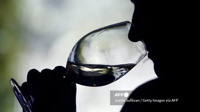 Beware of 'beautiful' foreign spies, China warns students