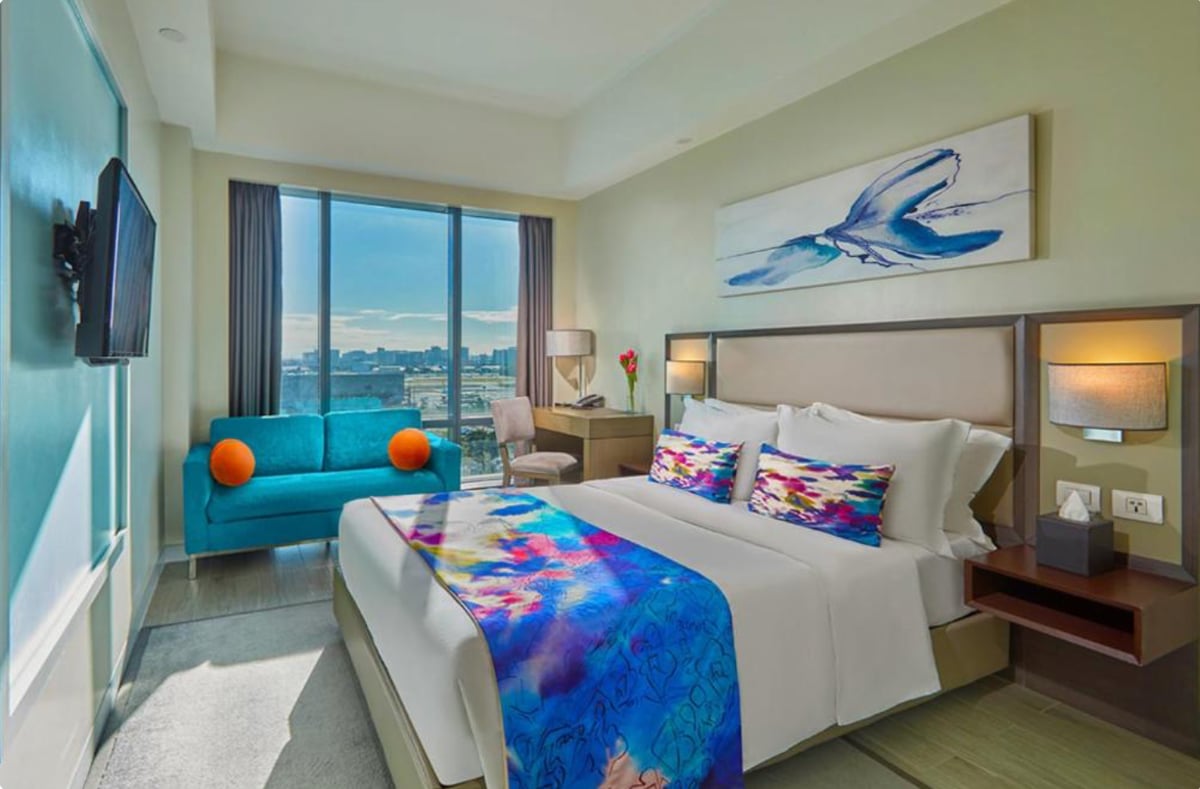 ONE-BEDROOM
suite.
