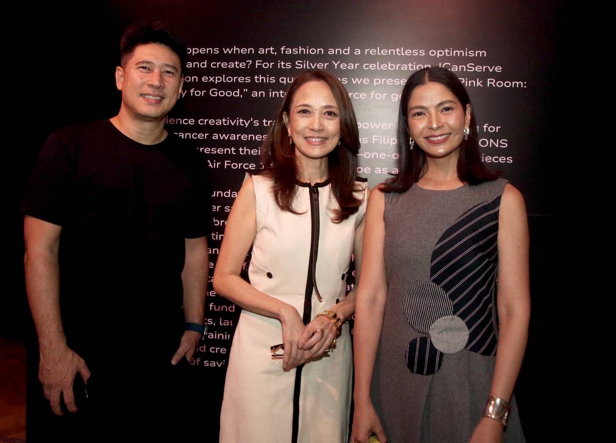 Paolo Trillo, Kara and Rissa Mananquil-Trillo.