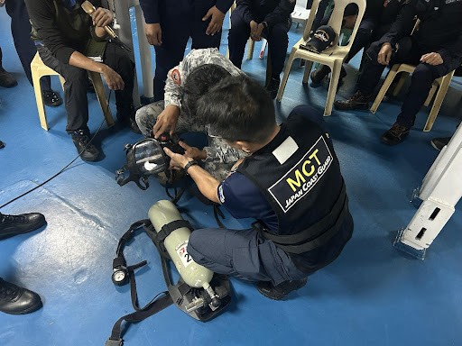 PHL, JAPAN COAST GUARDS WORK TOGETHER