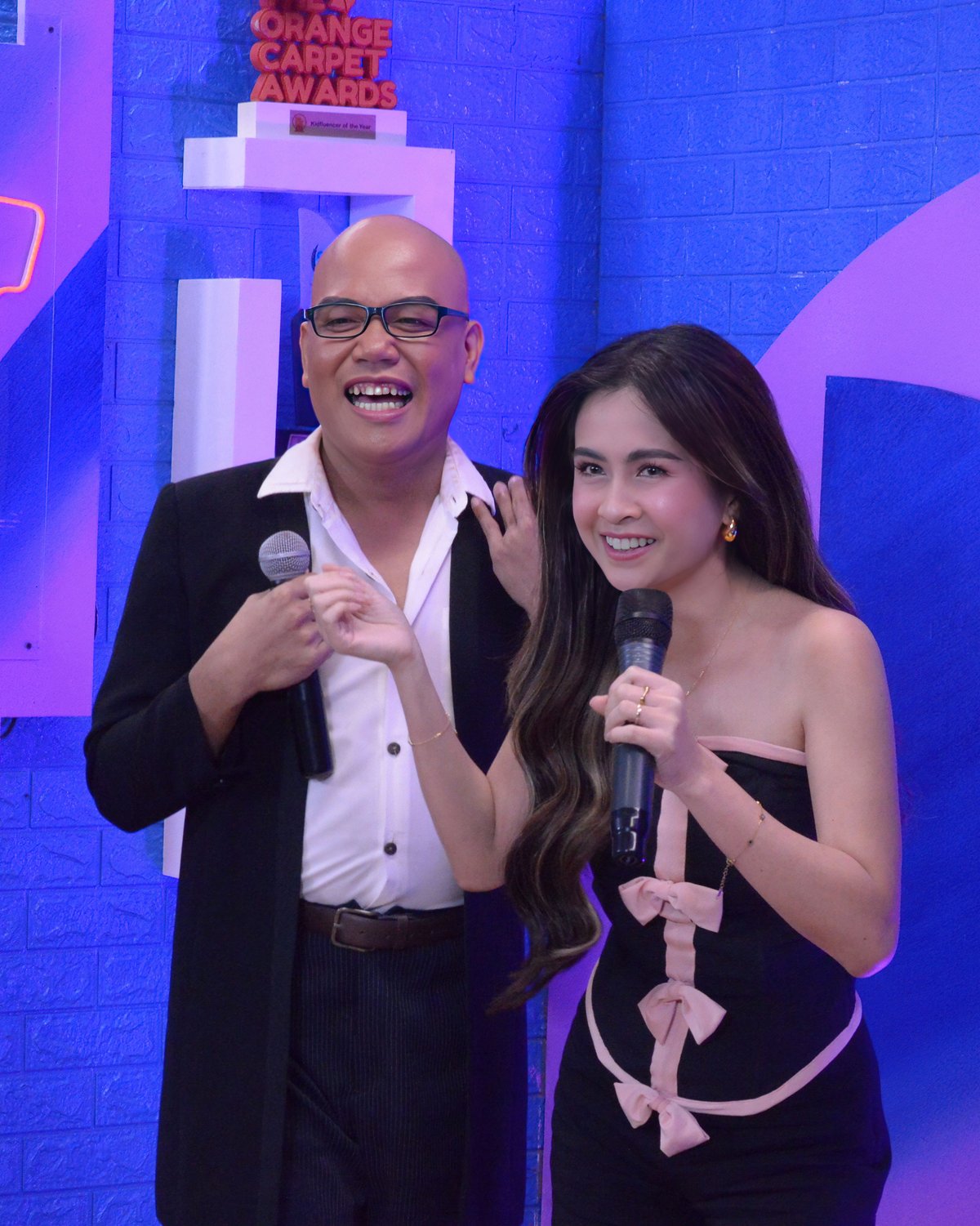 Boy Abunda and Marian Rivera ‘kalokalike.’