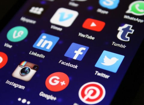 Australia to ban under 16 children on social media
