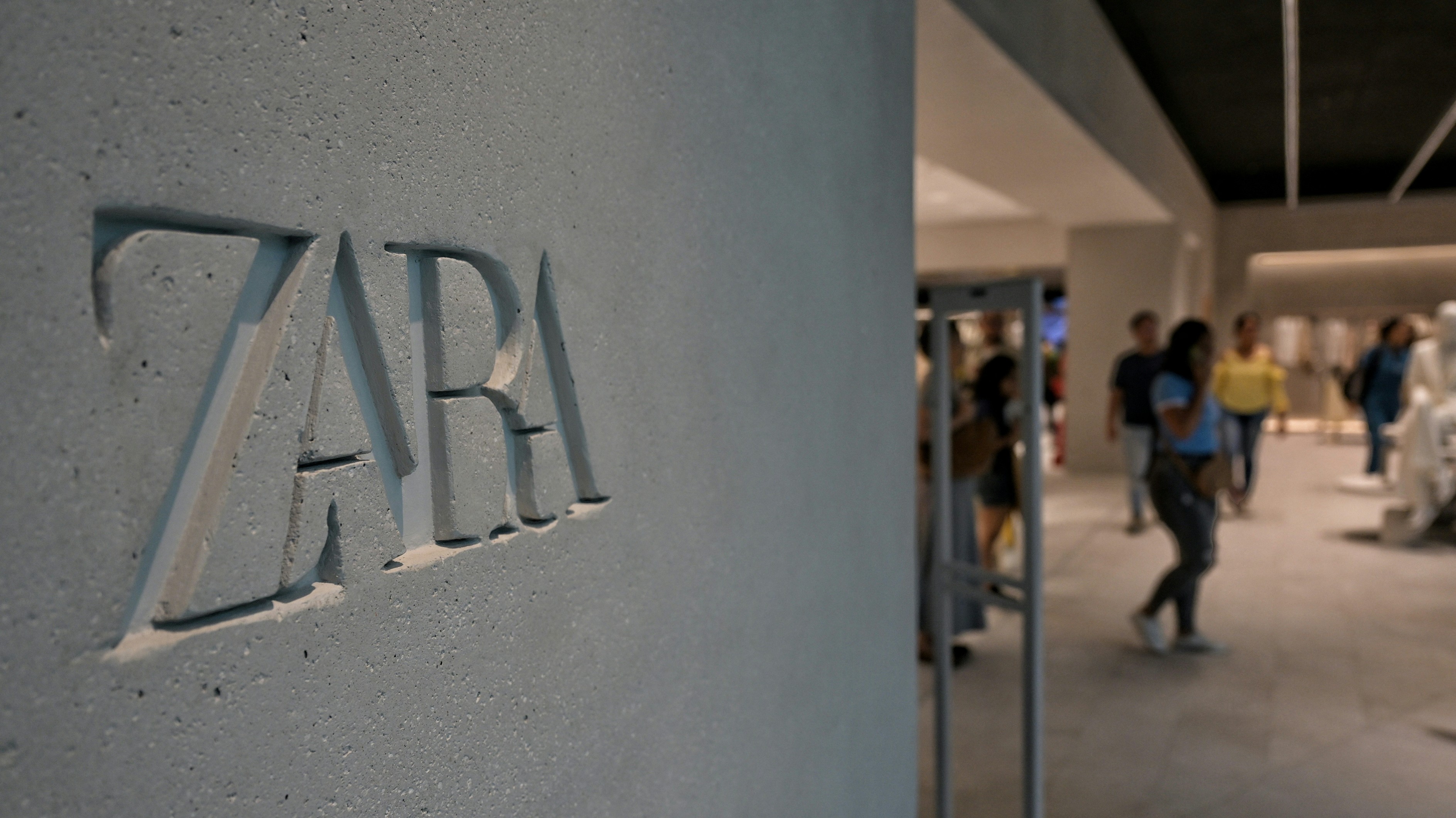 Zara owner Inditex posts record profit for first half