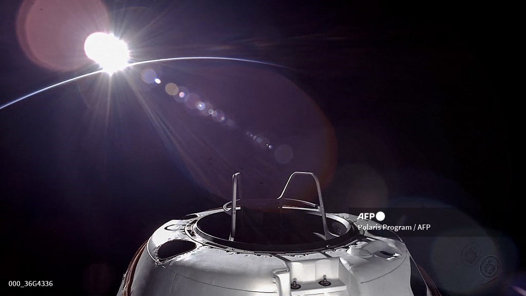 SpaceX Polaris Dawn crew begins historic private spacewalk