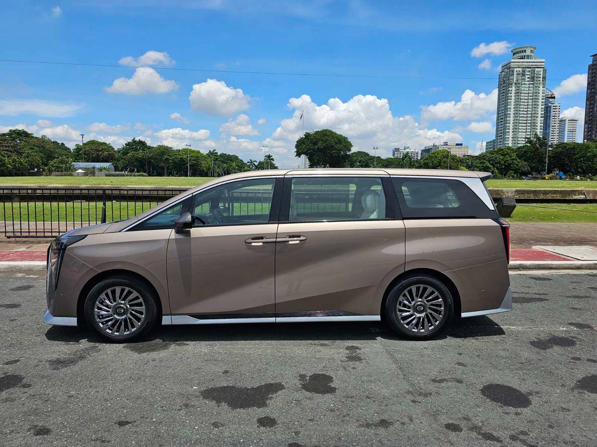 SIMPLY a high-end van.