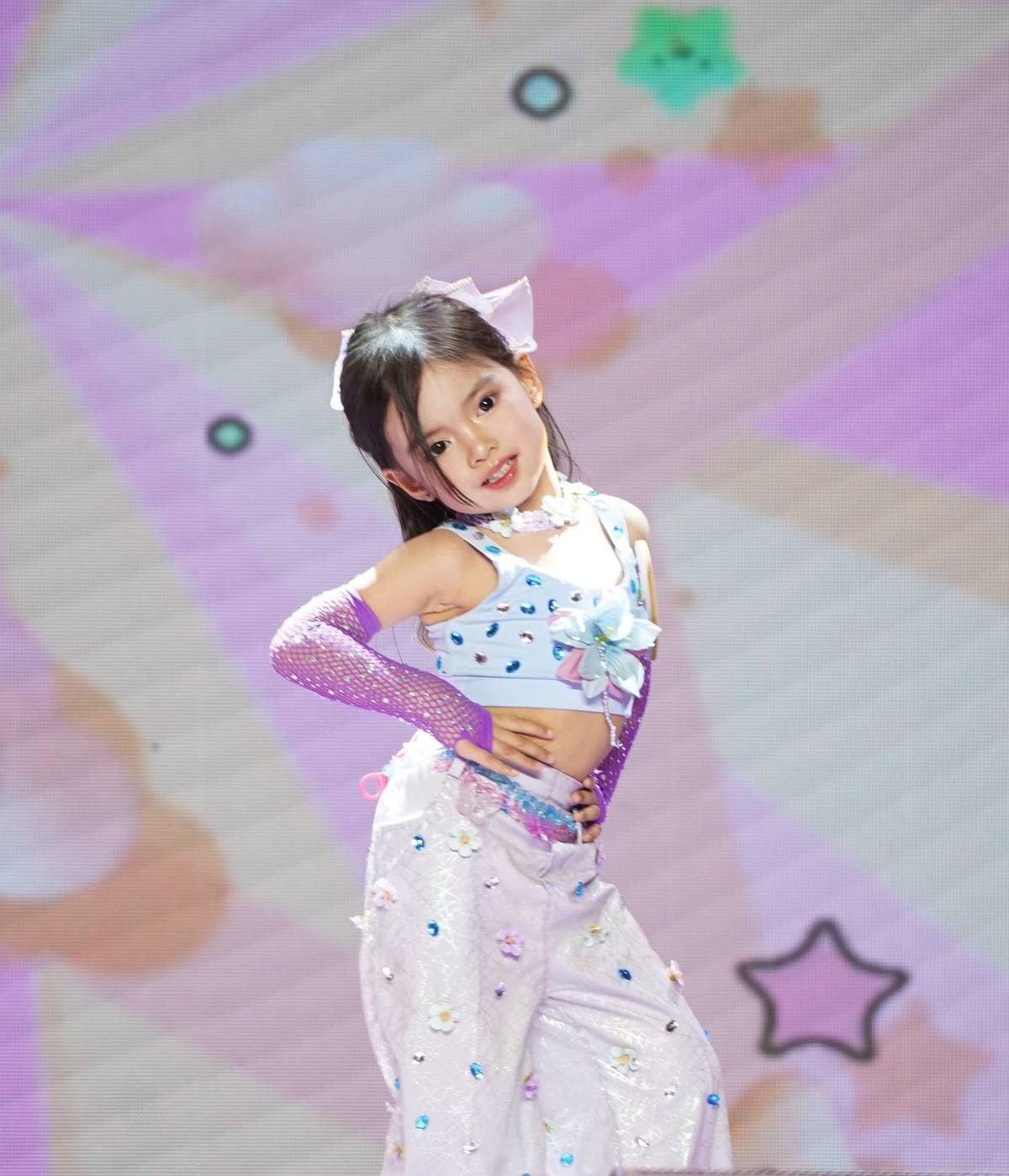 2nd Runner-Up Jan Ellaine Seares of SM City Bacoor is a force to be reckoned with on the dance floor.