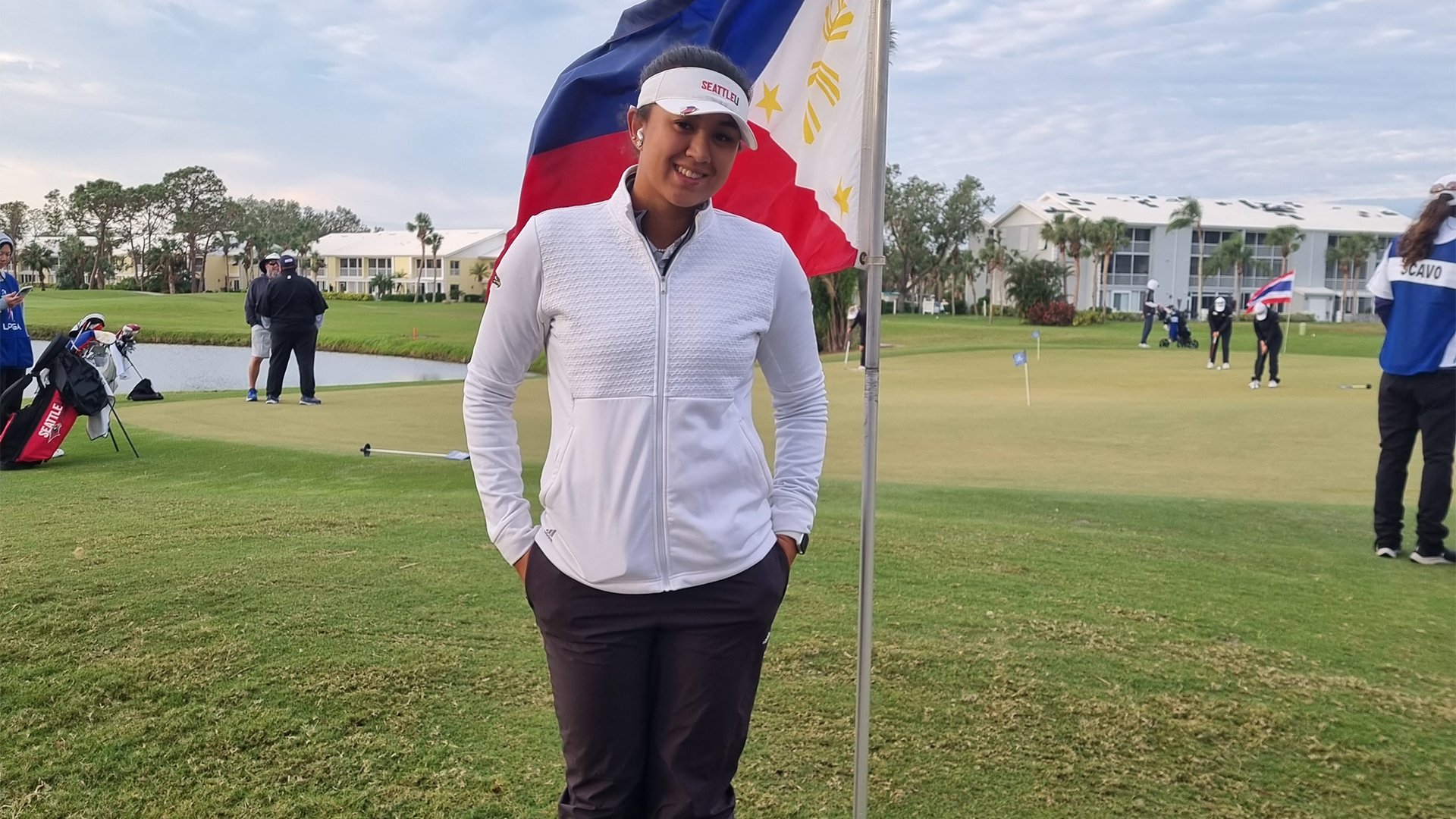 PLAY IT AGAIN, SAM: Rediscovering her love for golf, Bruce now all in as a pro