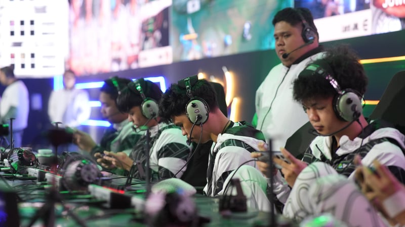 Omega gets even with Aurora in second half of MPL regular season