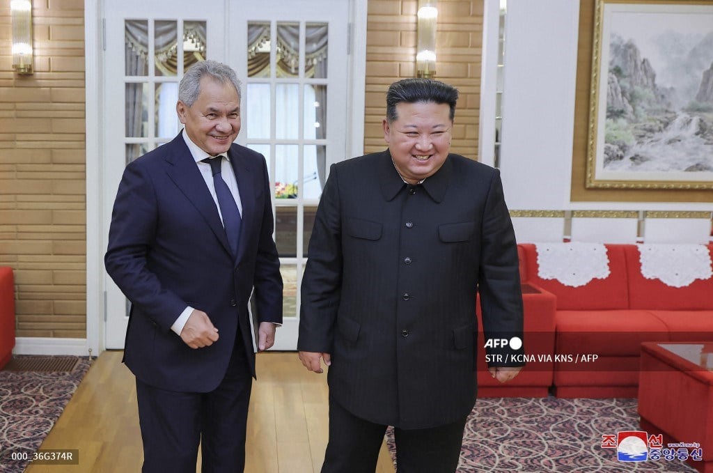 NoKor pledges deeper ties with Russia as security chief visits