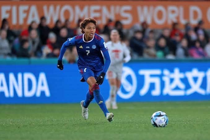 Bolden, Como bow to Juventus