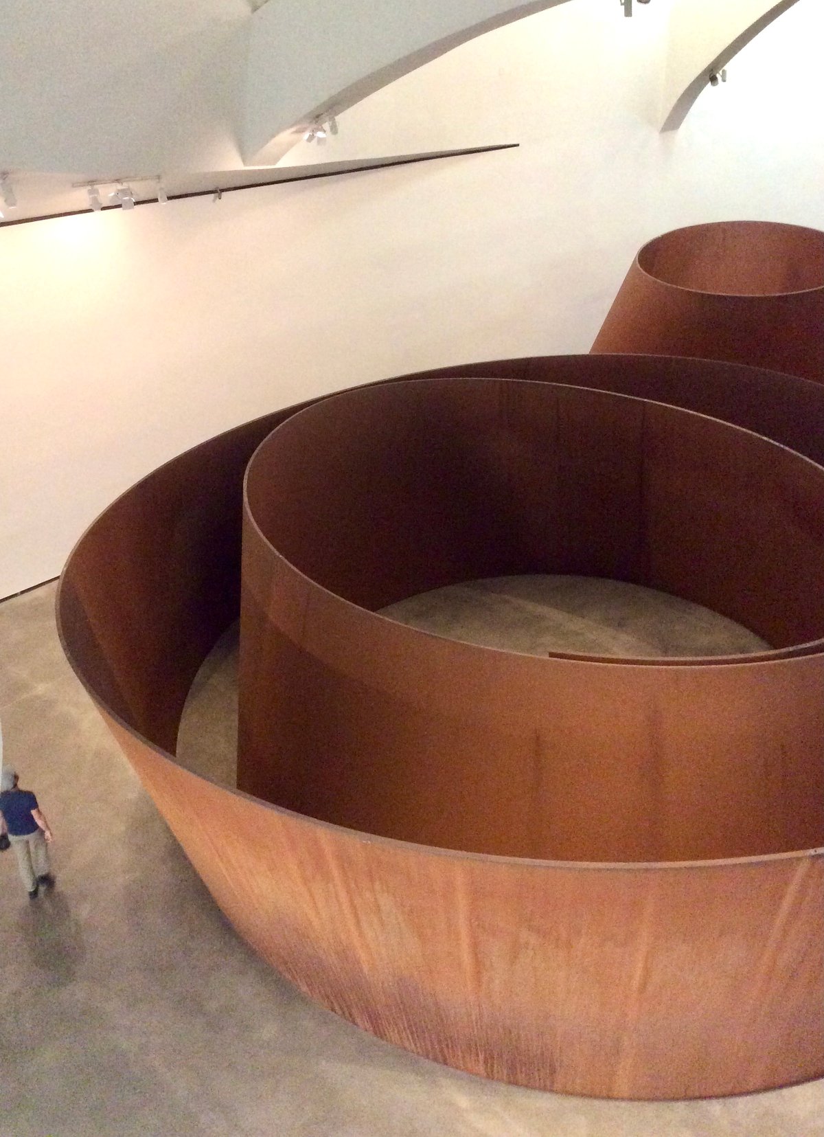 A bird’s-eye-view of Guggenheim Bilbao’s Gallery.
